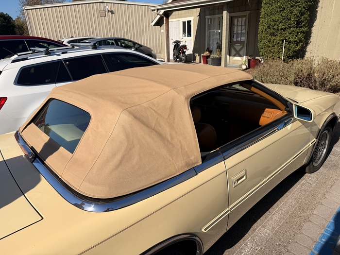 1990 Chrysler  TC by Maserati