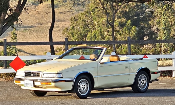 1990 Chrysler  TC by Maserati