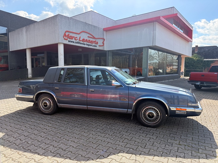 1991 Chrysler New Yorker Imperial 3.8