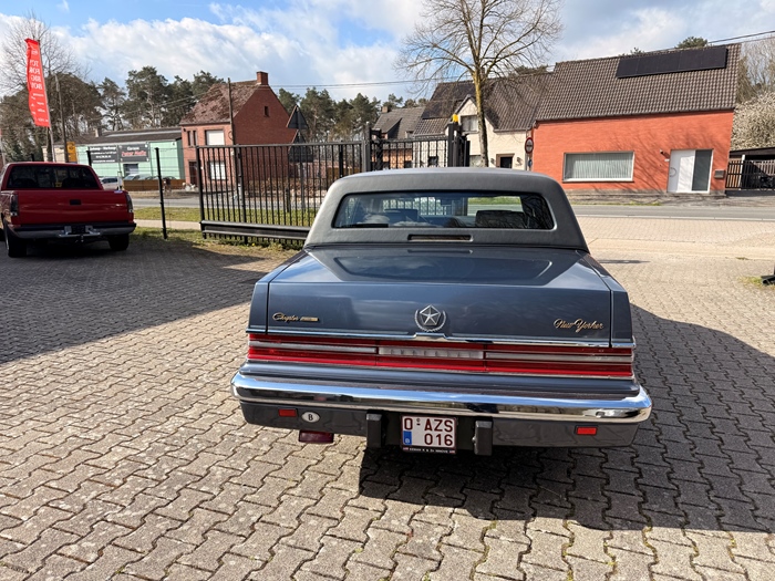 1991 Chrysler New Yorker Imperial 3.8