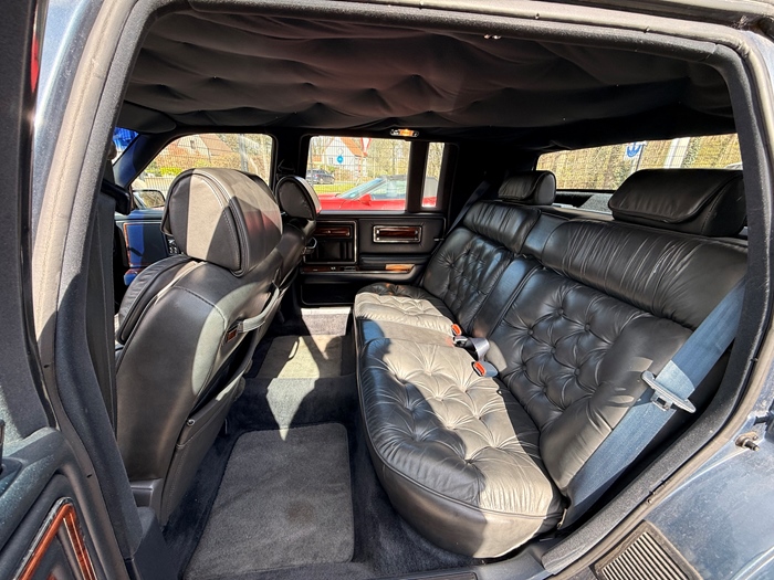 1991 Chrysler New Yorker Imperial 3.8