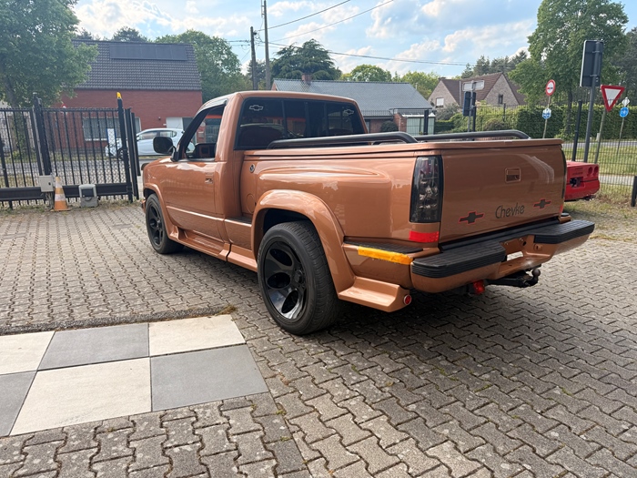 1990 Chevrolet  Silverado Pick up step side 