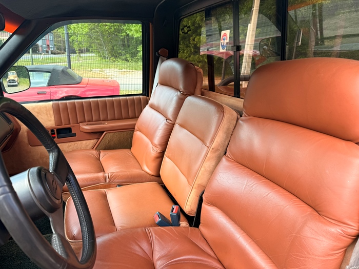 1990 Chevrolet  Silverado Pick up step side 